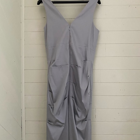 Le Chateau silver formal dress - Picture 8 of 10